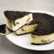 Oreo Cookies and Cream Cheesecake - from Cat and the Fiddle